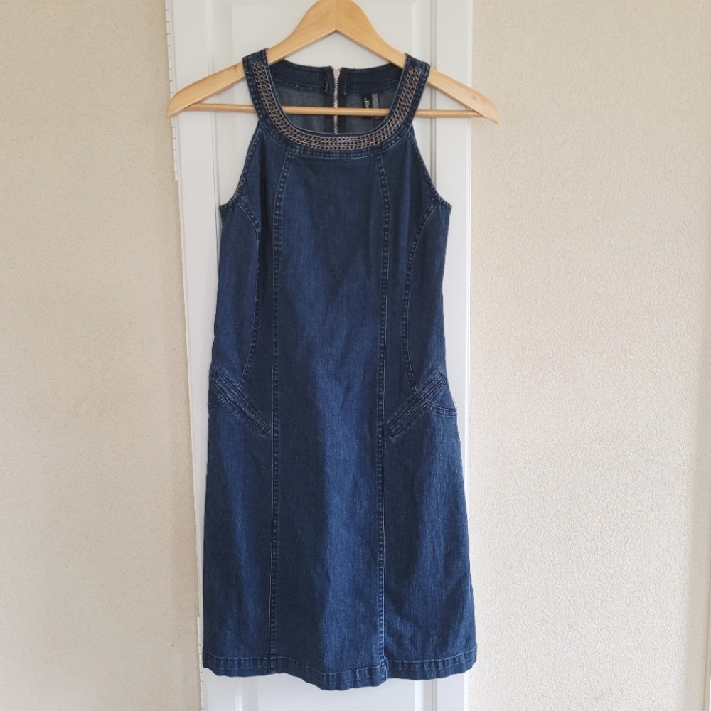 Ravel Sleeveless Denim Dress With Metal Chain Detailing Size XS